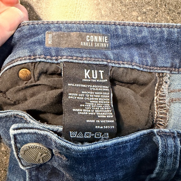 Kut from the Kloth Jeans 16P - Picture 3 of 7